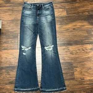 American Eagle highest rise flare jeans size 8R. Brand new with tags